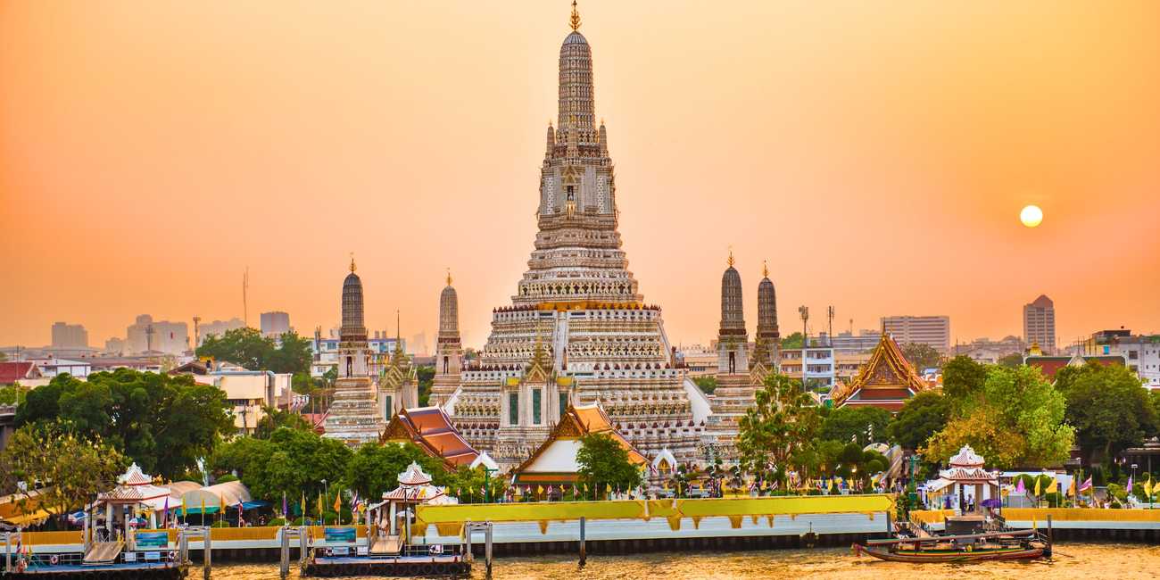 Tururi turistice hop-on hop-off cu autobuzul în Bangkok, Thailanda – Repere de top, atracții faimoase și comori ascunse în 2026