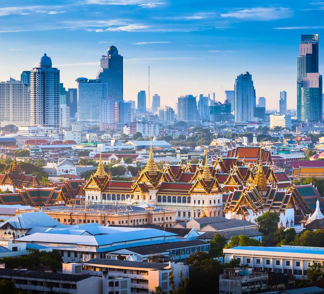 Bangkok Hop-On Hop-Off Sightseeing Bus Tours – Bangkok's iconic landmarks and flexible tickets in 2025 Hop-on hop-off sightseeing bus tours in Bangkok, Thailand – Open-top buses, top attractions, and free cancellation in 2025